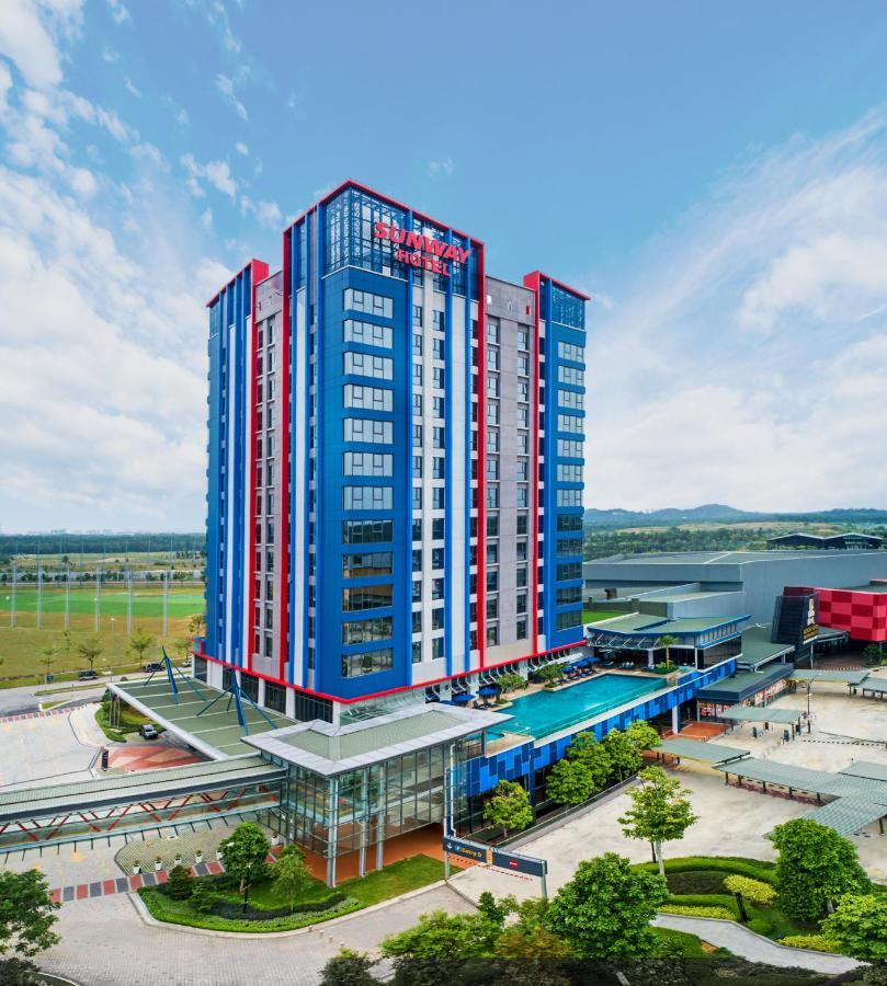 Sunway Hotel Big Box Нусаджайя Экстерьер фото